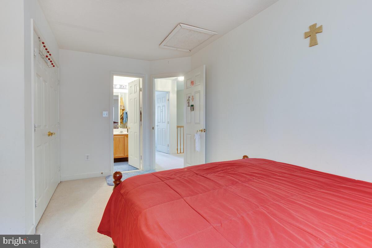 11601 Trillum Street Bowie, MD 20721 - Photo 20 of 36 Interior General
