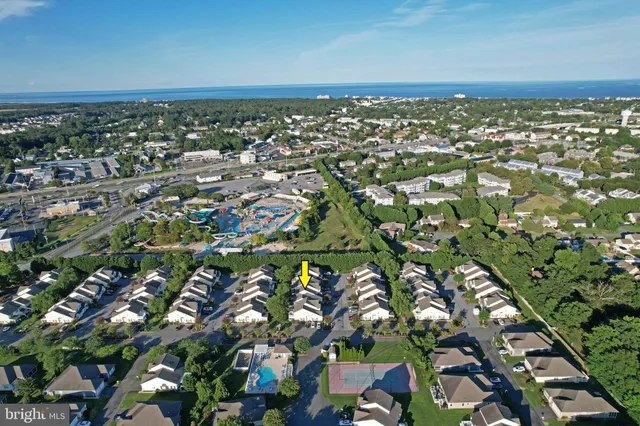an aerial view of multiple house