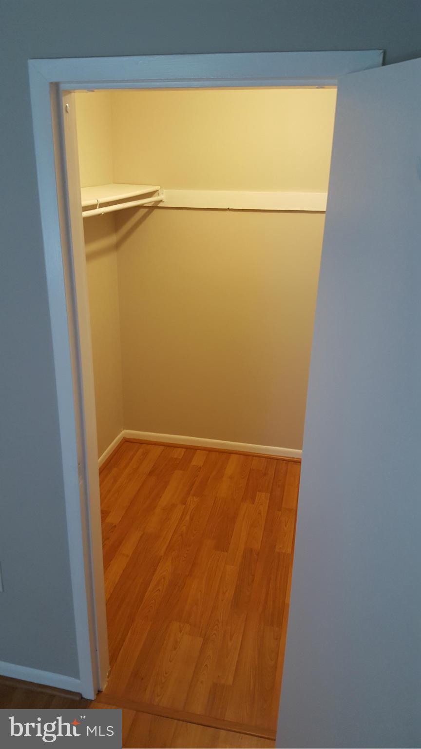 1554 Northgate Square, Unit 31B Reston, VA 20190 - Photo 3 of 16 Interior (General)