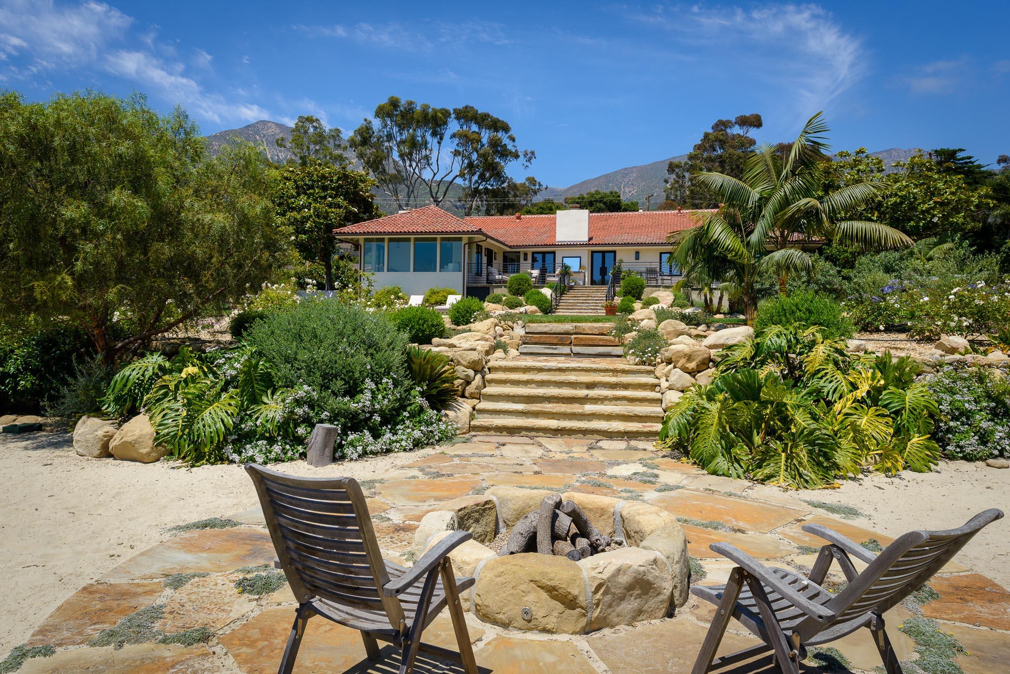 2255 Feather Hill Road Santa Barbara, CA 93108 - Photo 29 of 32 Firepit