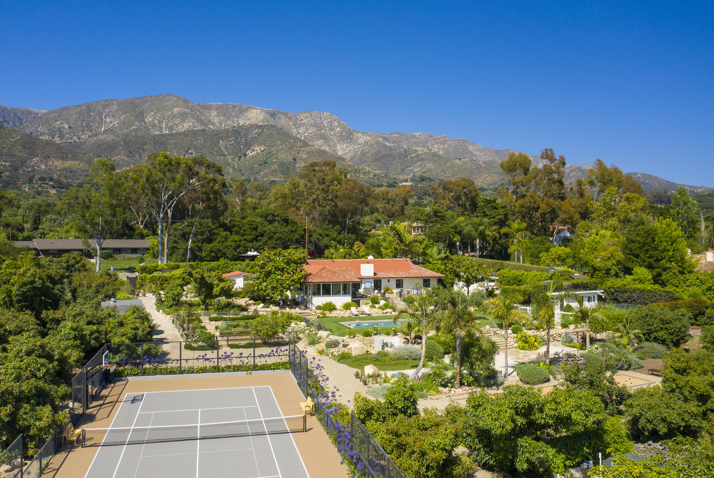 2255 Feather Hill Road Santa Barbara, CA 93108 - Photo 3 of 32 2255 Featherhill Road