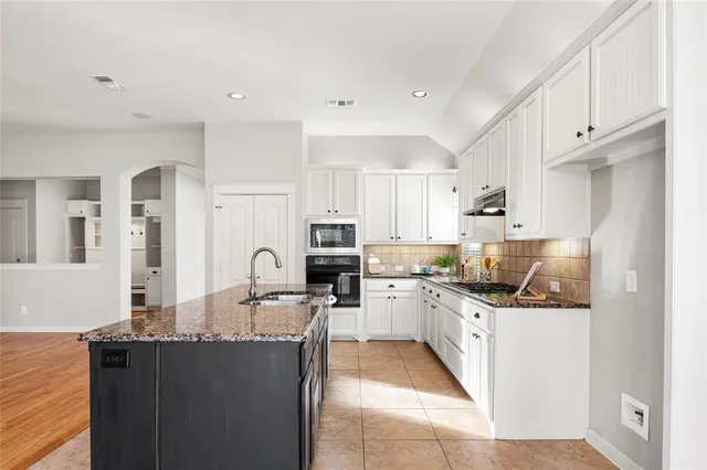 $565,000 | 609 Mayberry Drive, McKinney, TX 75071