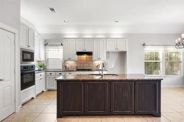 $565,000 | 609 Mayberry Drive, McKinney, TX 75071