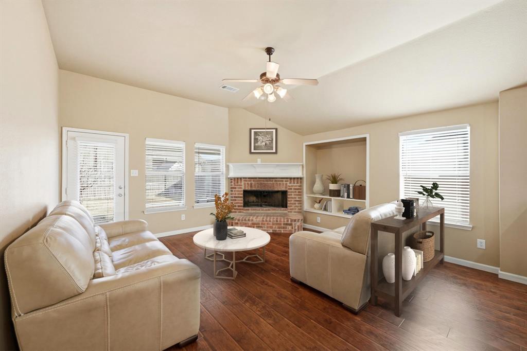 910 Fulbourne Drive Anna, TX 75409 - Photo 4 of 36