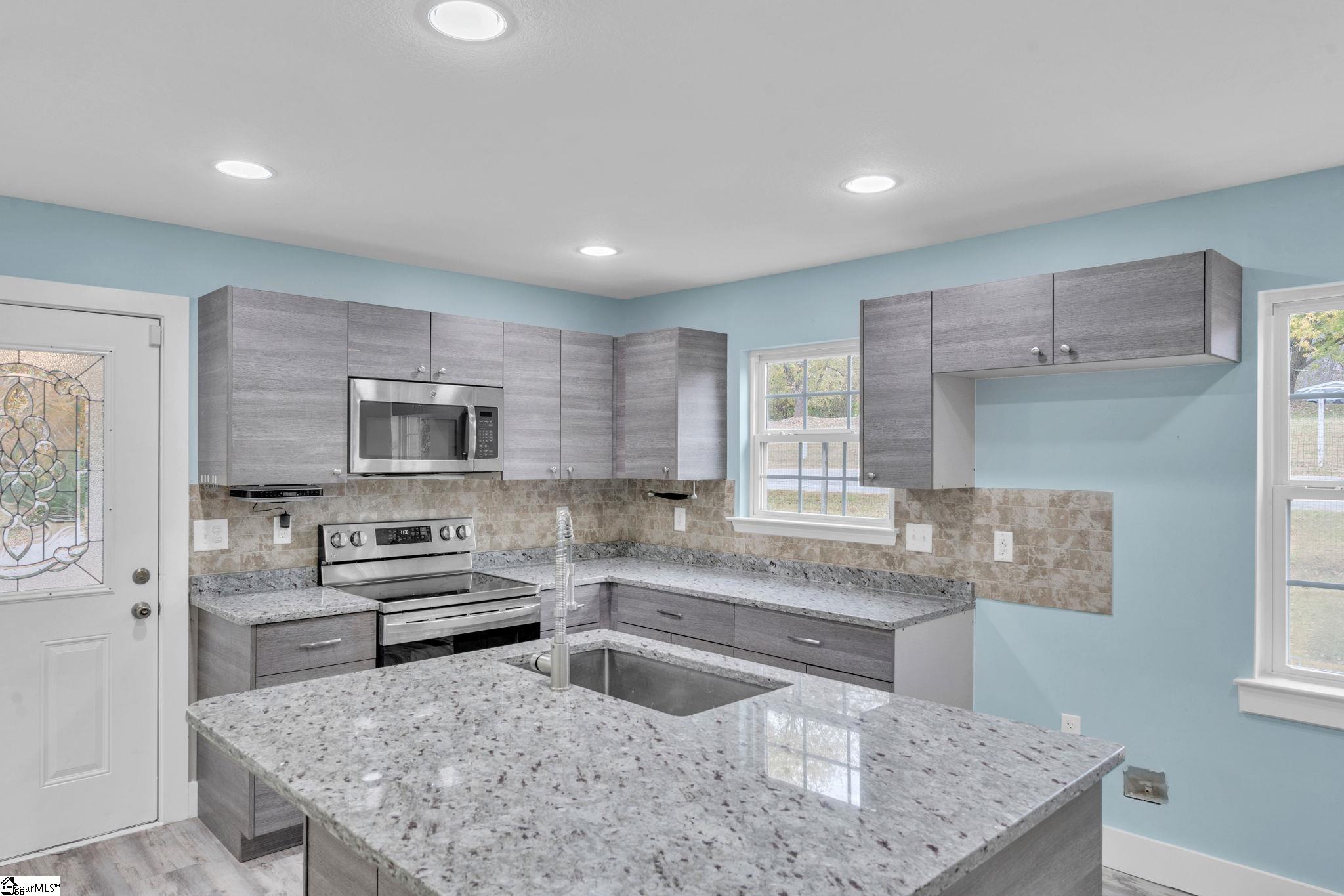 2505 East Tyger Bridge Road Greer, SC 29651 - Photo 1 of 34 Gallery Image 1