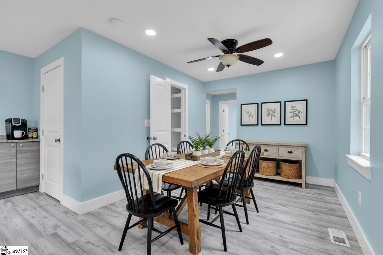 2505 East Tyger Bridge Road Greer, SC 29651 - Photo 8 of 34 Gallery Image 8