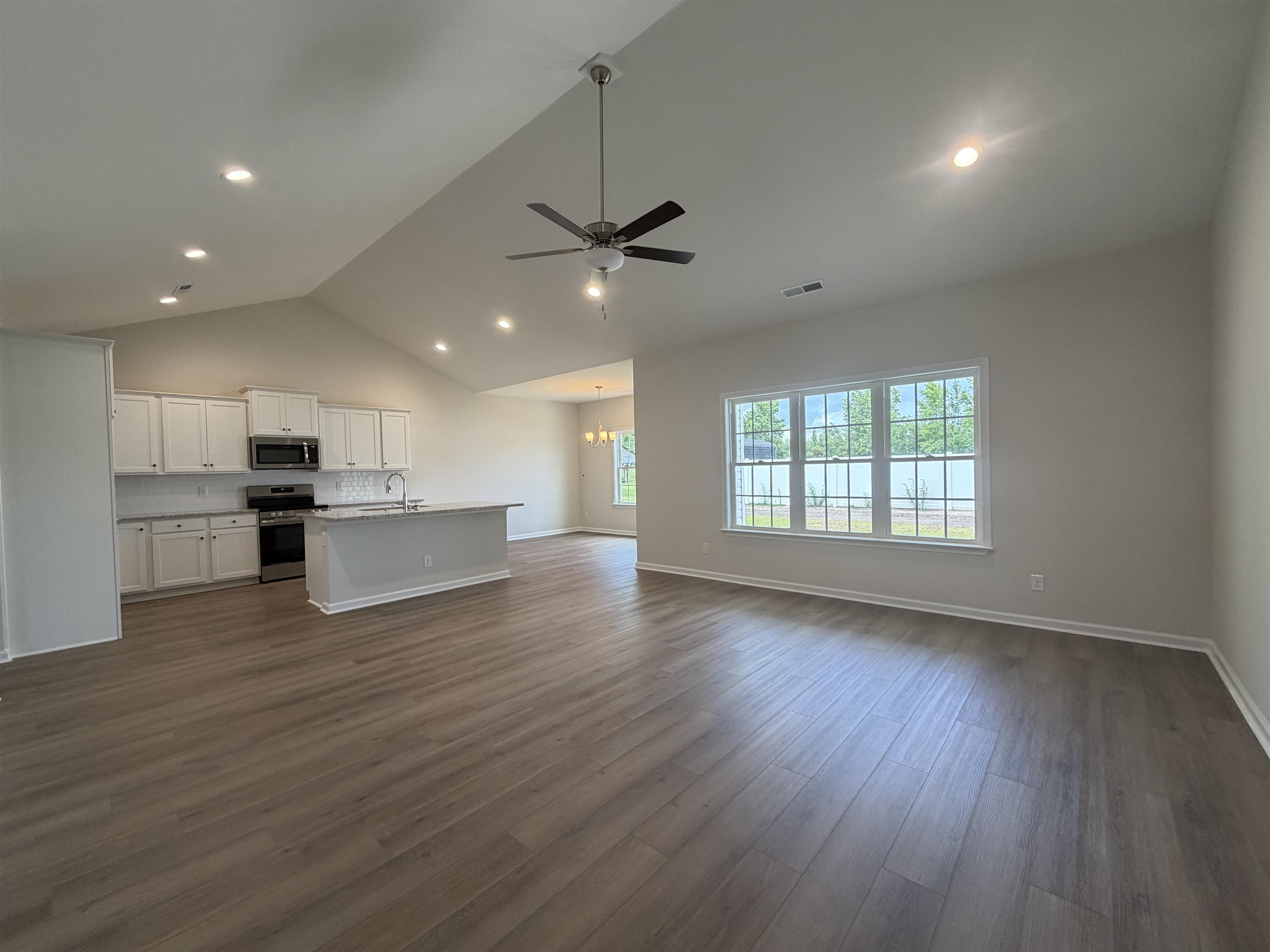 1246 Herman Road Loris, SC 29569 - Photo 3 of 14