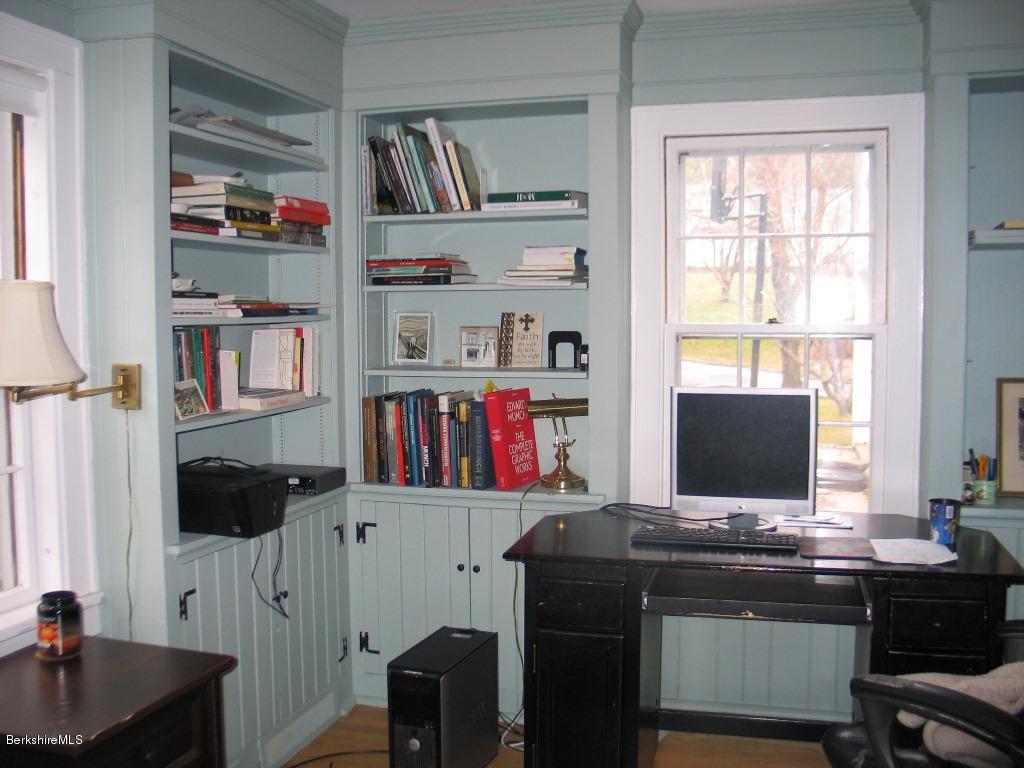 61 Ide Road Williamstown, MA 01267 - Photo 9 of 22 Den