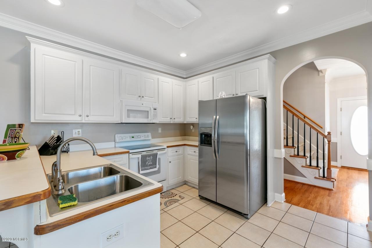 3538 Shadow Ridge Road North Wilson, NC 27896 - Photo 11 of 38 Kitchen