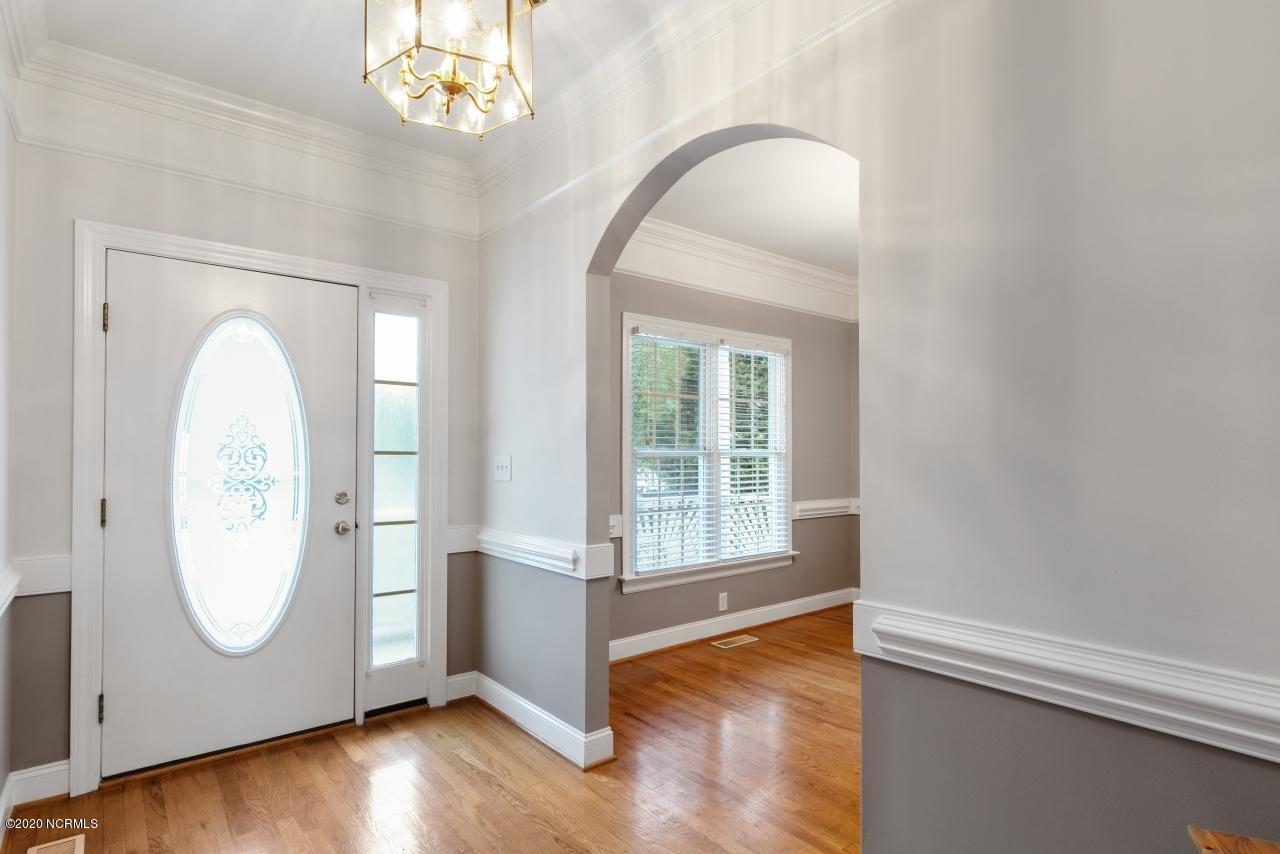 3538 Shadow Ridge Road North Wilson, NC 27896 - Photo 3 of 38 Foyer