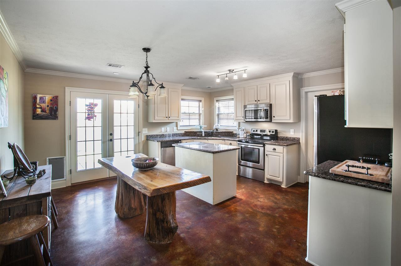 112 Stapleton Drive Canton, MS 39046 - Photo 11 of 32 Photo 11