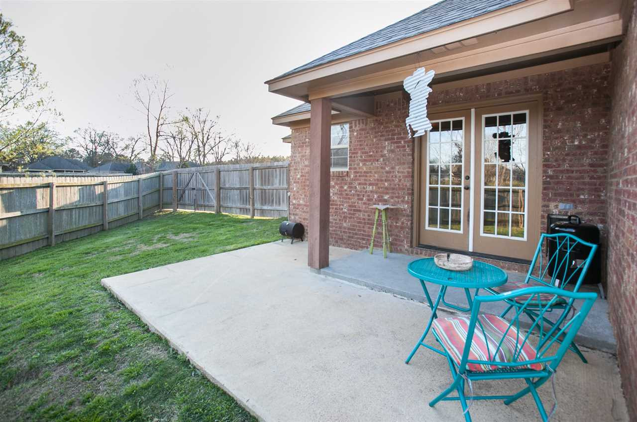 112 Stapleton Drive Canton, MS 39046 - Photo 29 of 32 Photo 29