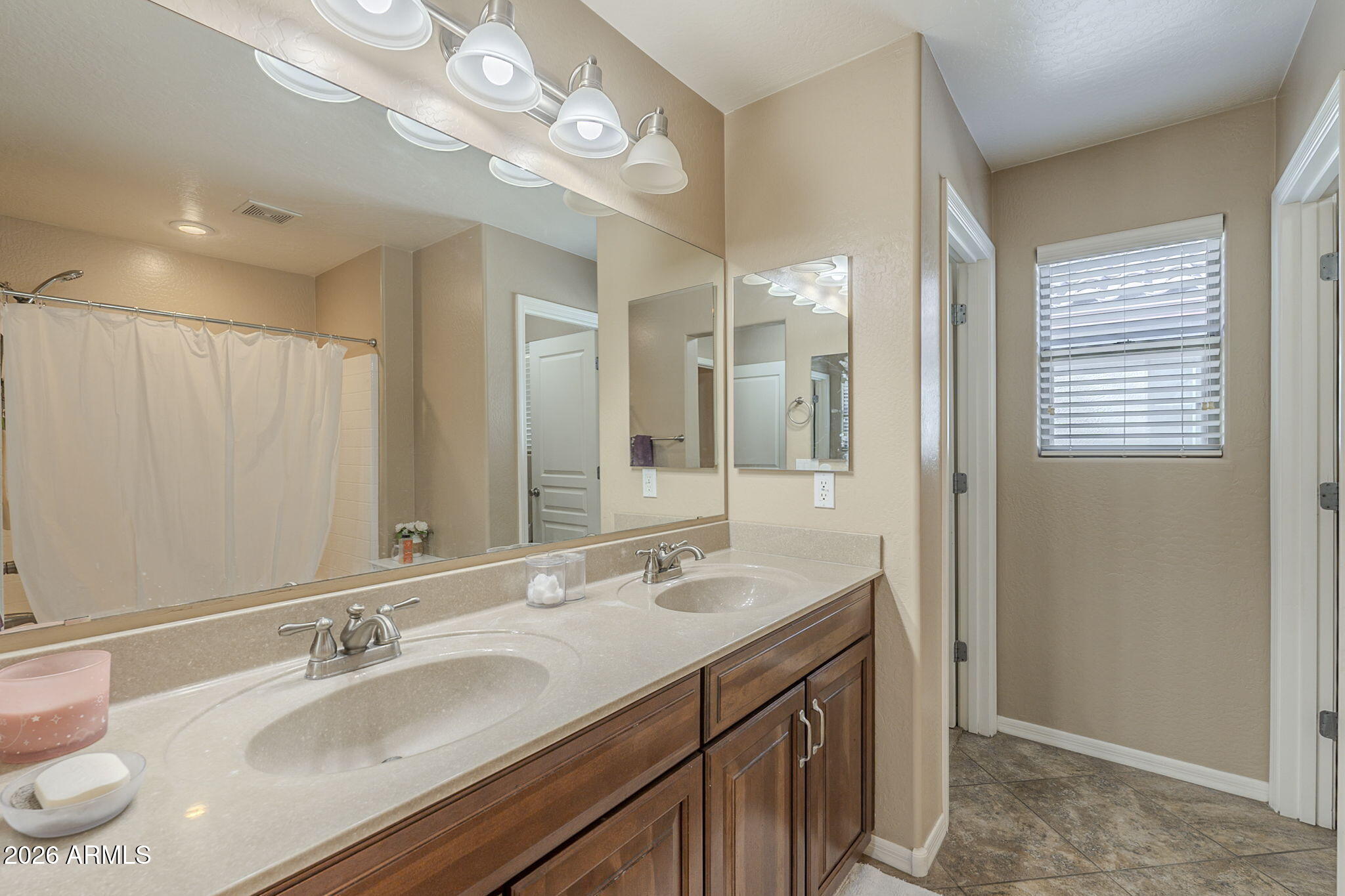 451 South Hawes Road, Unit 45 Mesa, AZ 85208 - Photo 18 of 36 Hawes-18
