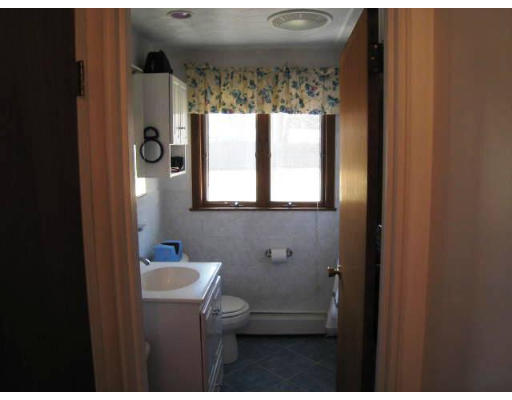7 Moran Road Framingham, MA 01701 - Photo 17 of 21 Gallery Image 17