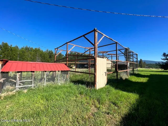 $420,000 | 571 Johns Crk Road, St. Maries, ID 83861