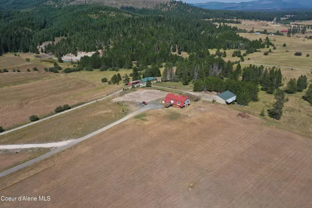 $420,000 | 571 Johns Crk Road, St. Maries, ID 83861