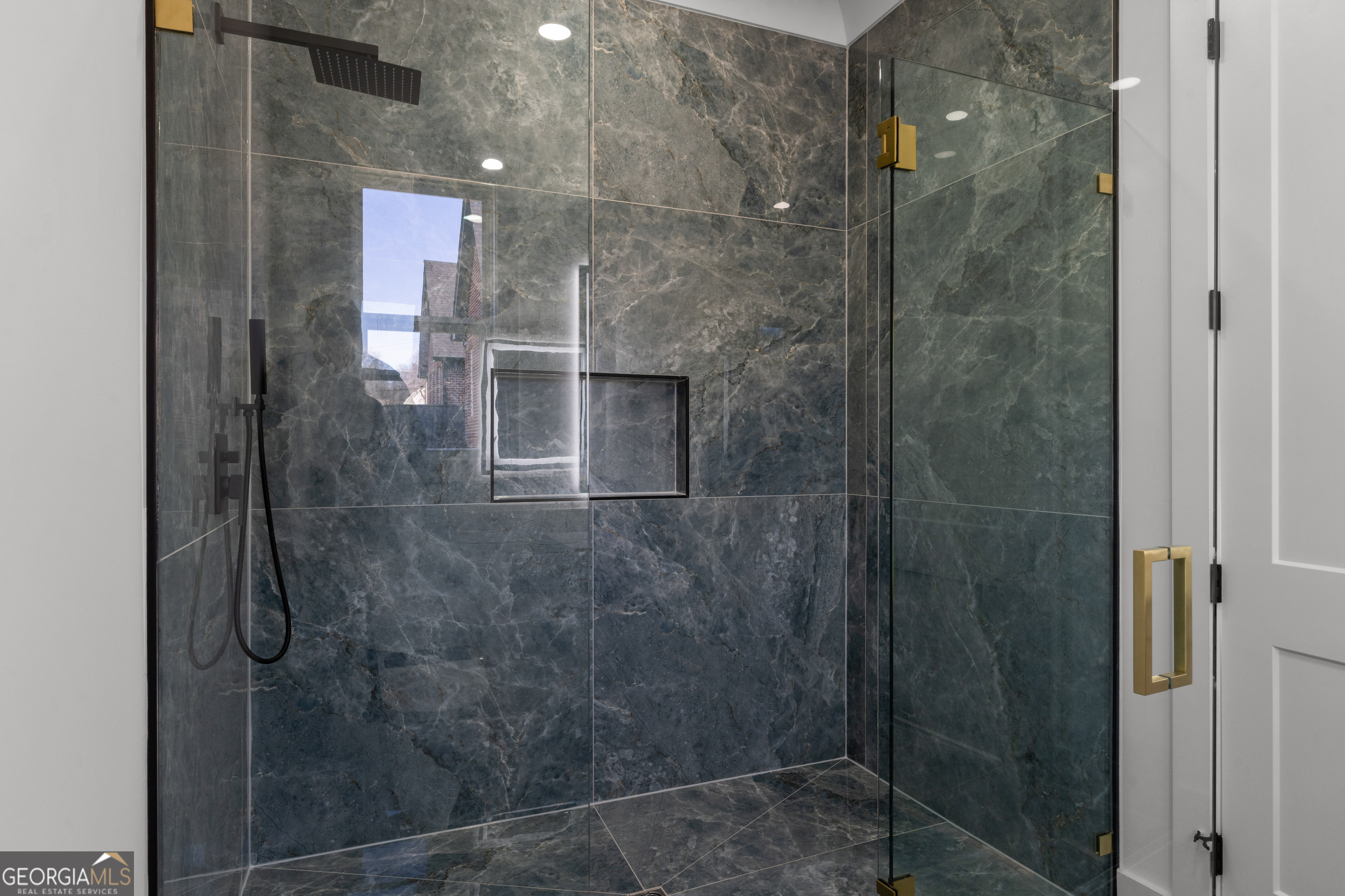 407 Thunder Road Buford, GA 30518 - Photo 105 of 133