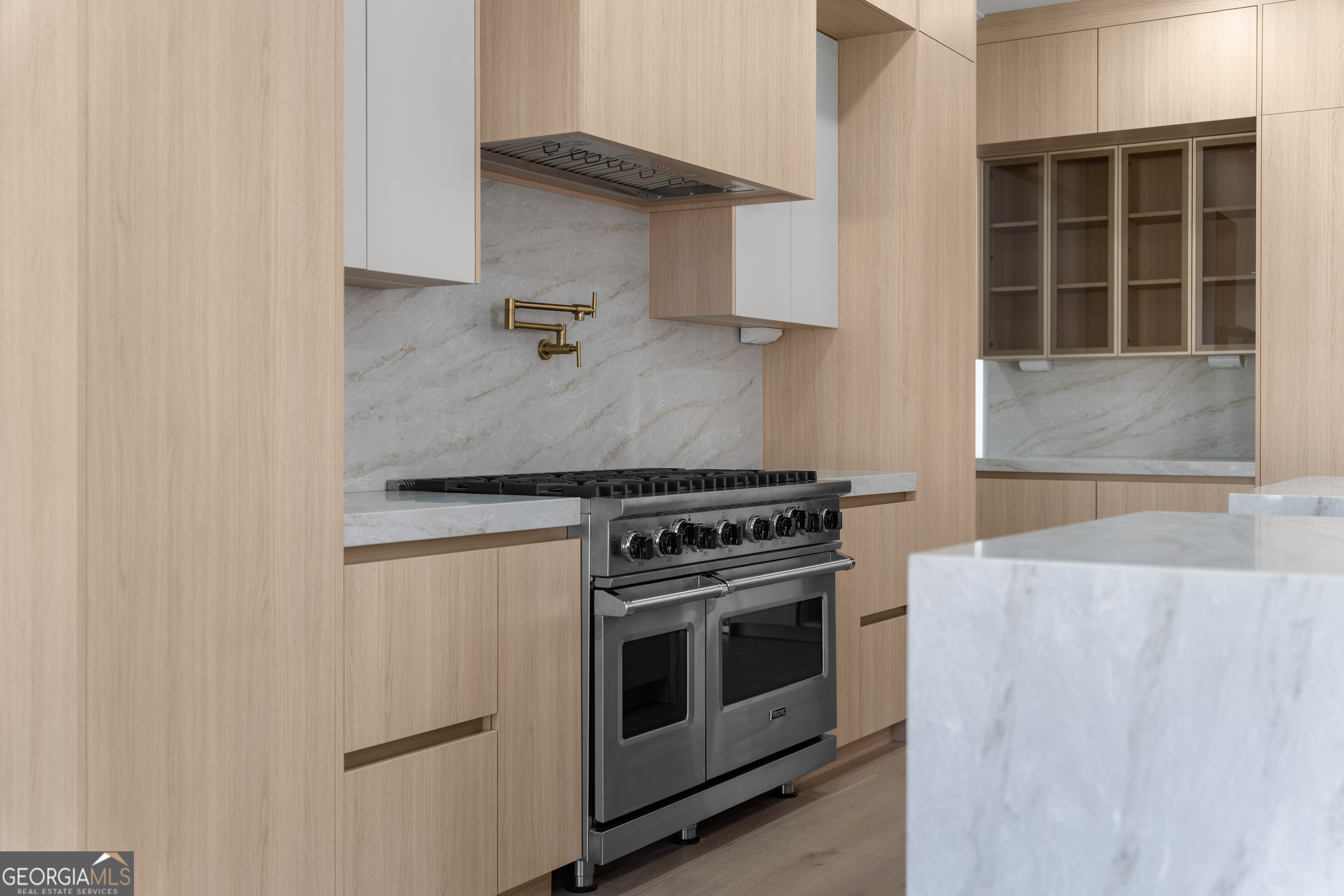 407 Thunder Road Buford, GA 30518 - Photo 41 of 133