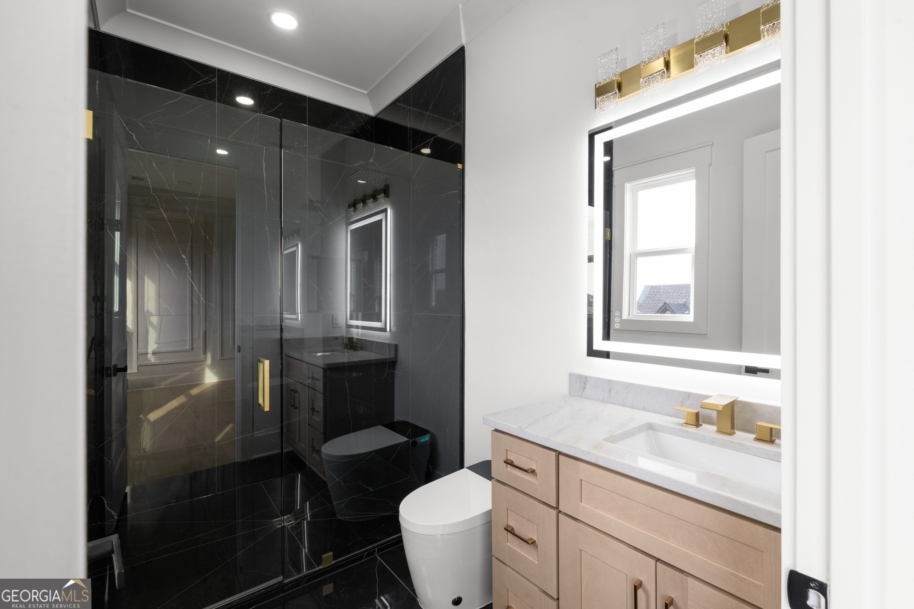 407 Thunder Road Buford, GA 30518 - Photo 94 of 133