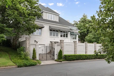 $2,999,900 | 1 Warwick Lane, Nashville, TN 37205
