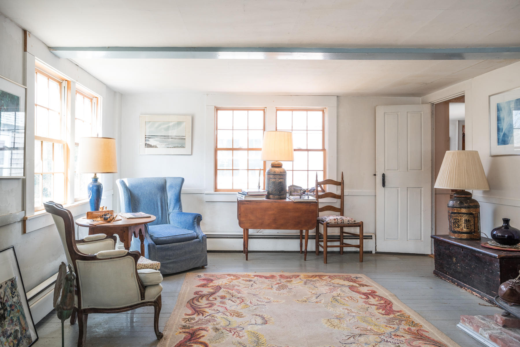 46 Namskaket Road Orleans, MA 02653 - Photo 13 of 35 a living room with furniture and a window