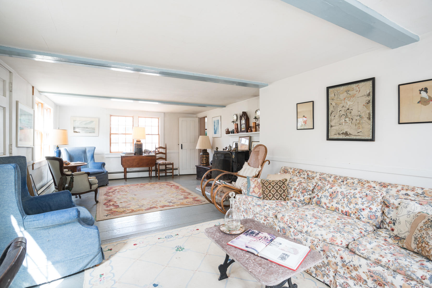 46 Namskaket Road Orleans, MA 02653 - Photo 15 of 35 a living room with furniture and a couch