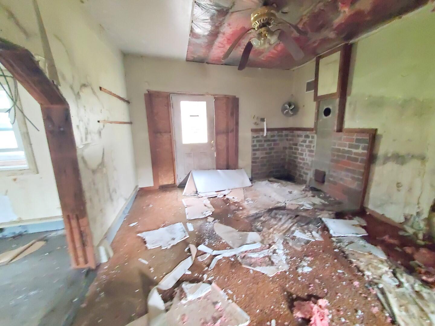 62 Shibles Road Knox, ME 04986 - Photo 15 of 35 5-8-25 Knox -069 (Large)