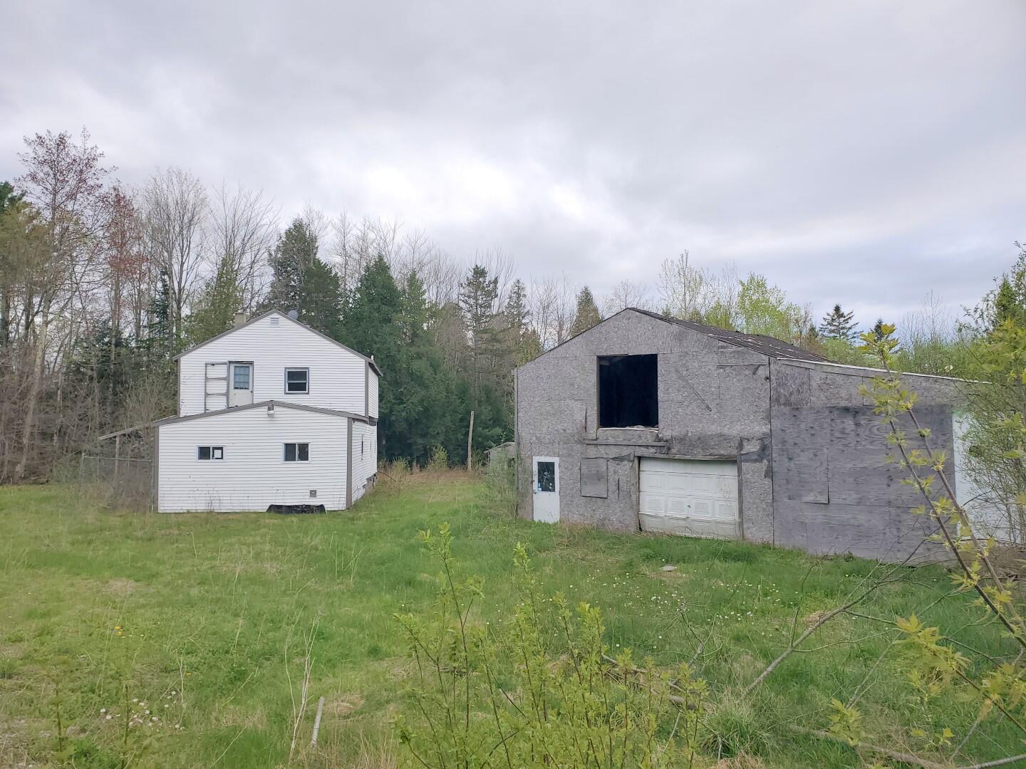 62 Shibles Road Knox, ME 04986 - Photo 4 of 35 5-8-25 Knox -066 (Large)