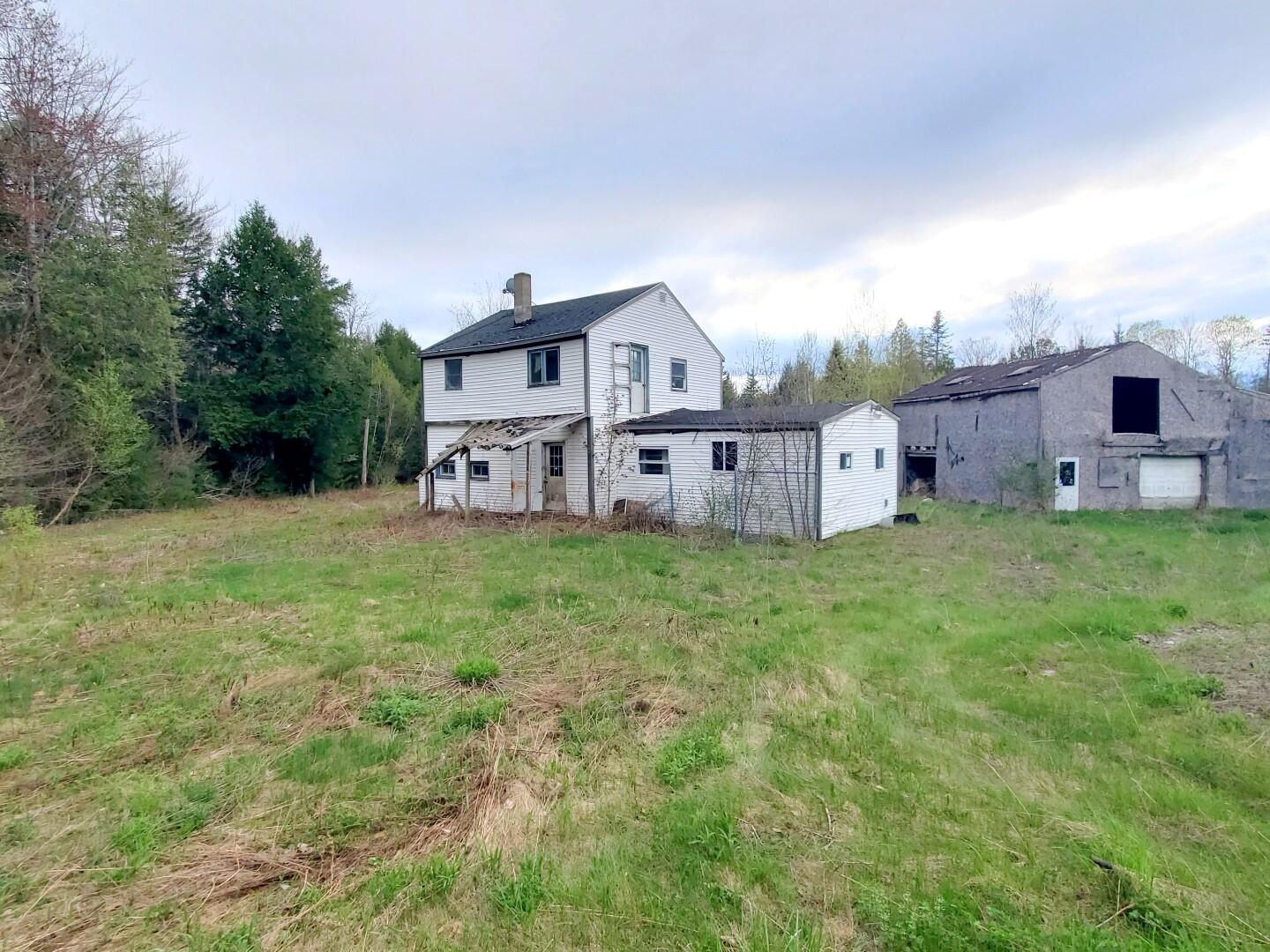 62 Shibles Road Knox, ME 04986 - Photo 5 of 35 5-8-25 Knox -064 (Large)