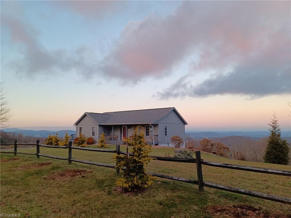 3121 Air Bellows Gap Road Sparta, NC 28675 - Photo 17 of 45 Gallery Image 17