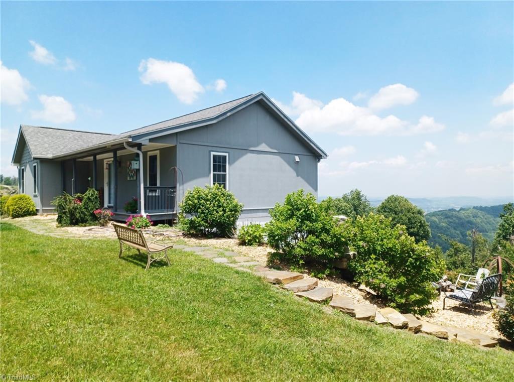 3121 Air Bellows Gap Road Sparta, NC 28675 - Photo 39 of 45 Gallery Image 39