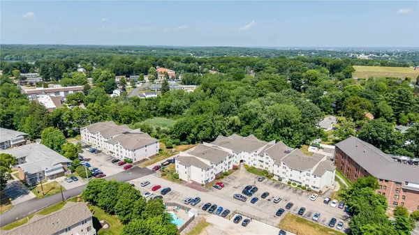 $220,000 | 200 Woodlawn Avenue, Unit 203, North Providence, RI 02904
