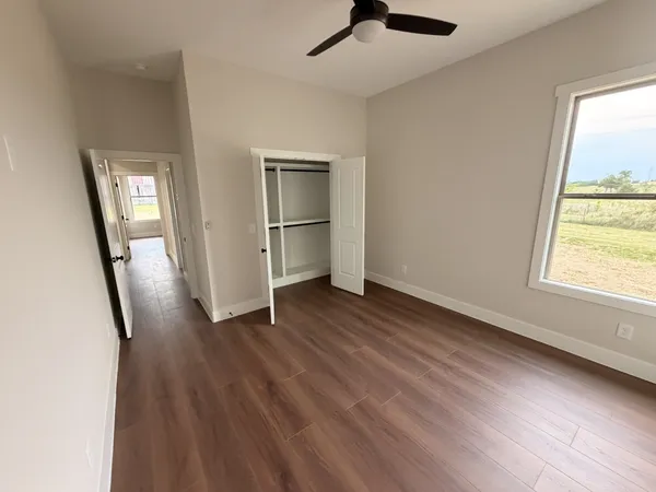 $494,000 | 2647 Pleasant Grove Road, Westmoreland, TN 37186
