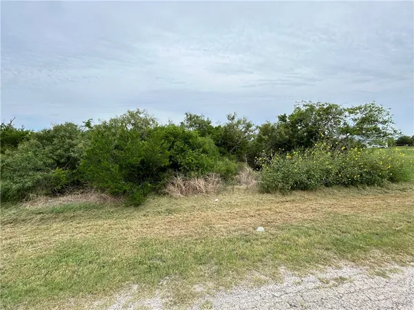 $30,000 | 1011 1st Street, Bayside, TX 78340