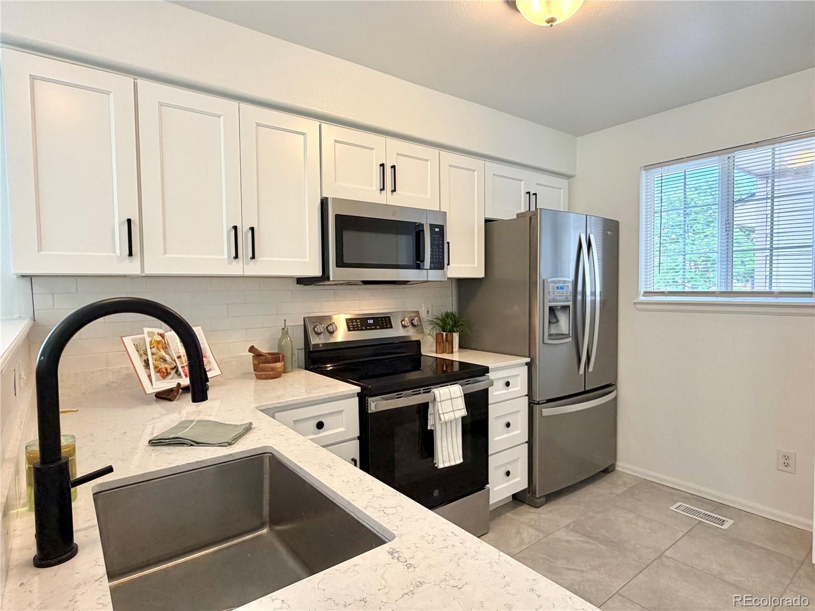 4575 Crystal Street Denver, CO 80239 - Photo 7 of 37
