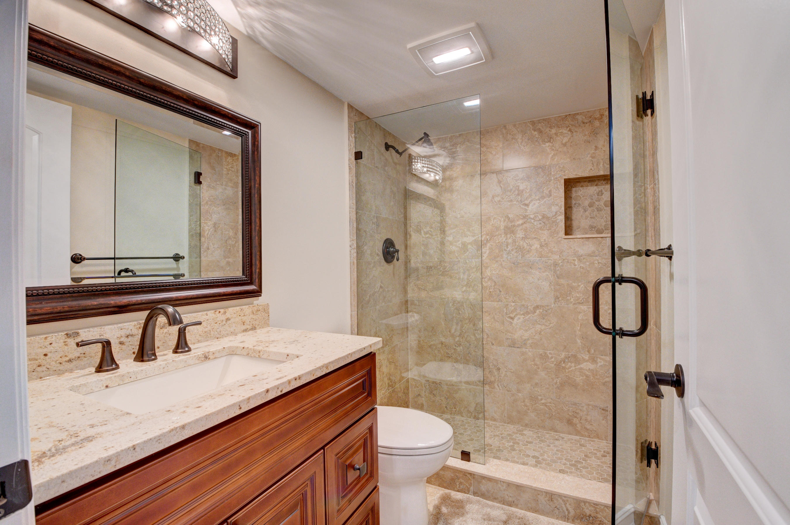 3111 Southwest 20th Terrace, Unit 22D1 Delray Beach, FL 33445 - Photo 13 of 23 Master Bath
