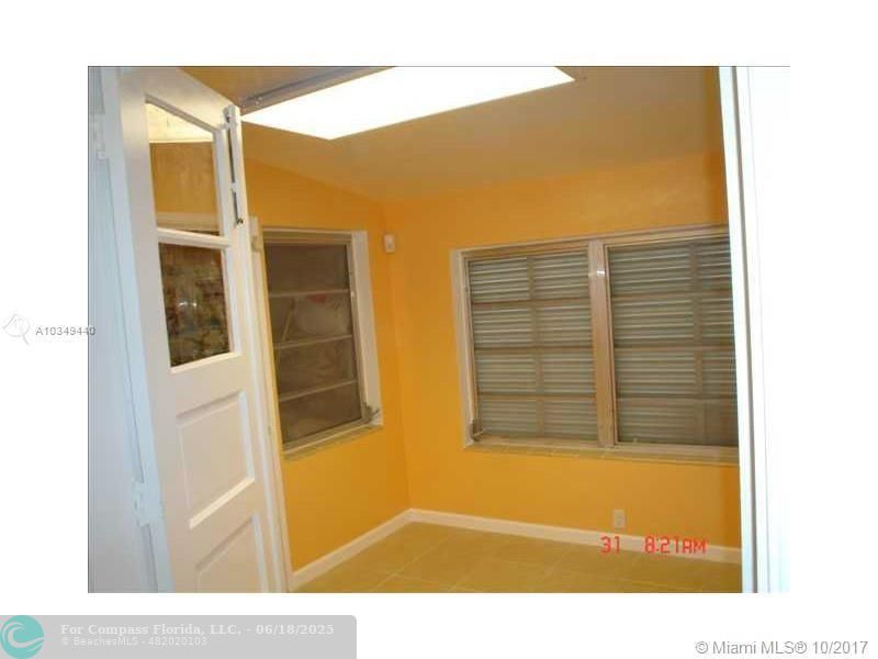 9324 Abbott Avenue Surfside, FL 33154 - Photo 13 of 33