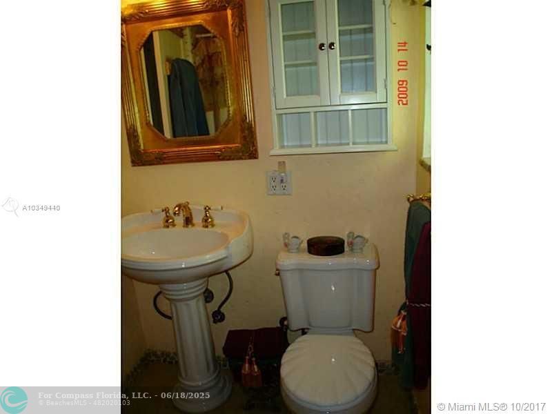 9324 Abbott Avenue Surfside, FL 33154 - Photo 25 of 33