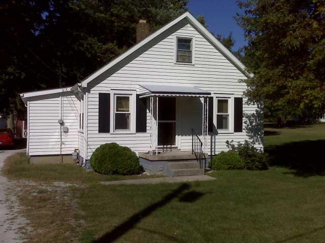 1443 Anderson Frankton Road Anderson, IN 46011 - Photo 1 of 4 Gallery Image 1