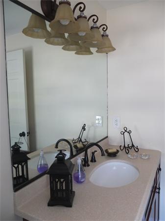 100 Pleasant Street, Unit 3A Marblehead, MA 01945 - Photo 15 of 17