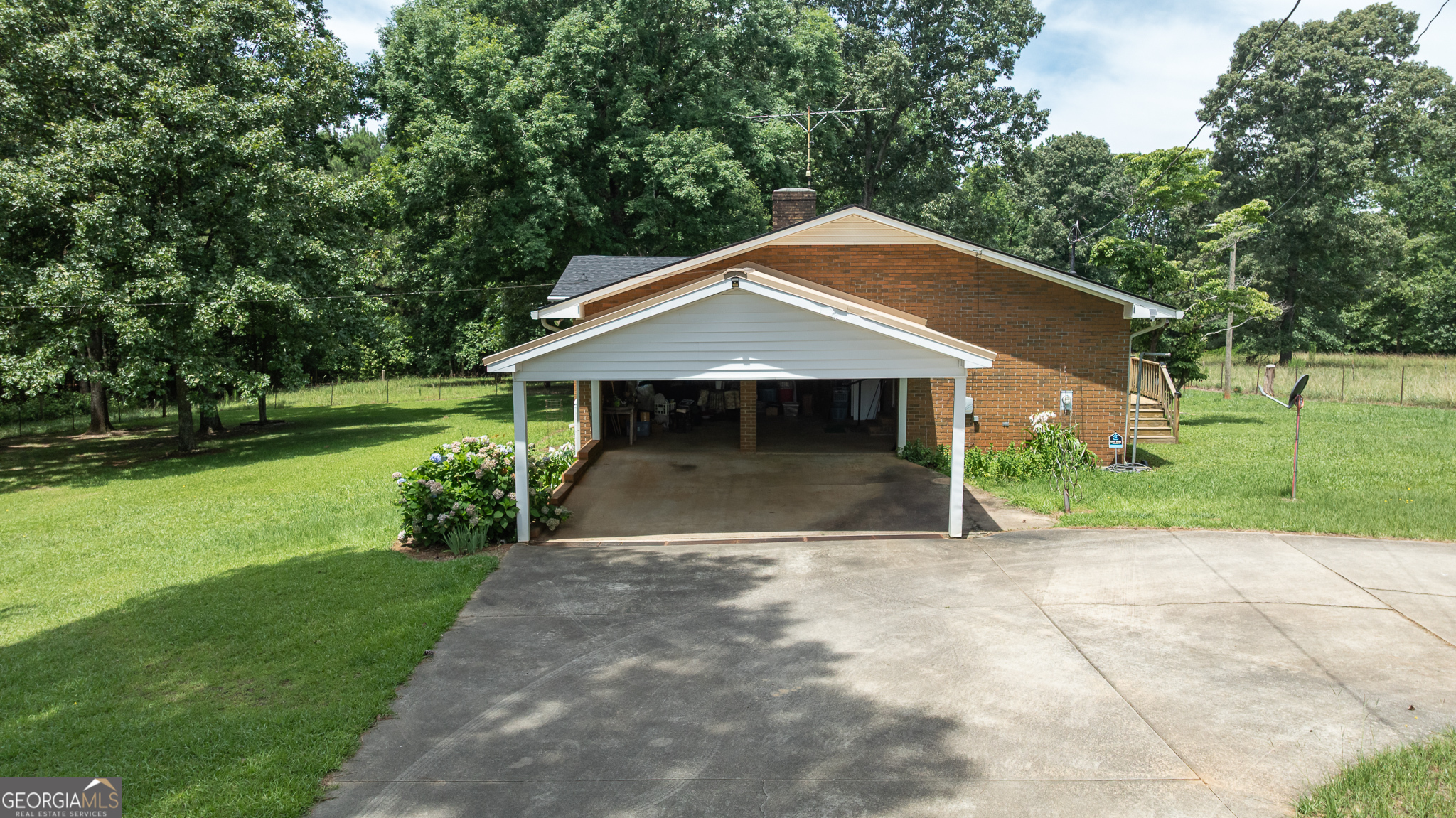 210 Bunch Road Tignall, GA 30668 - Photo 2 of 30