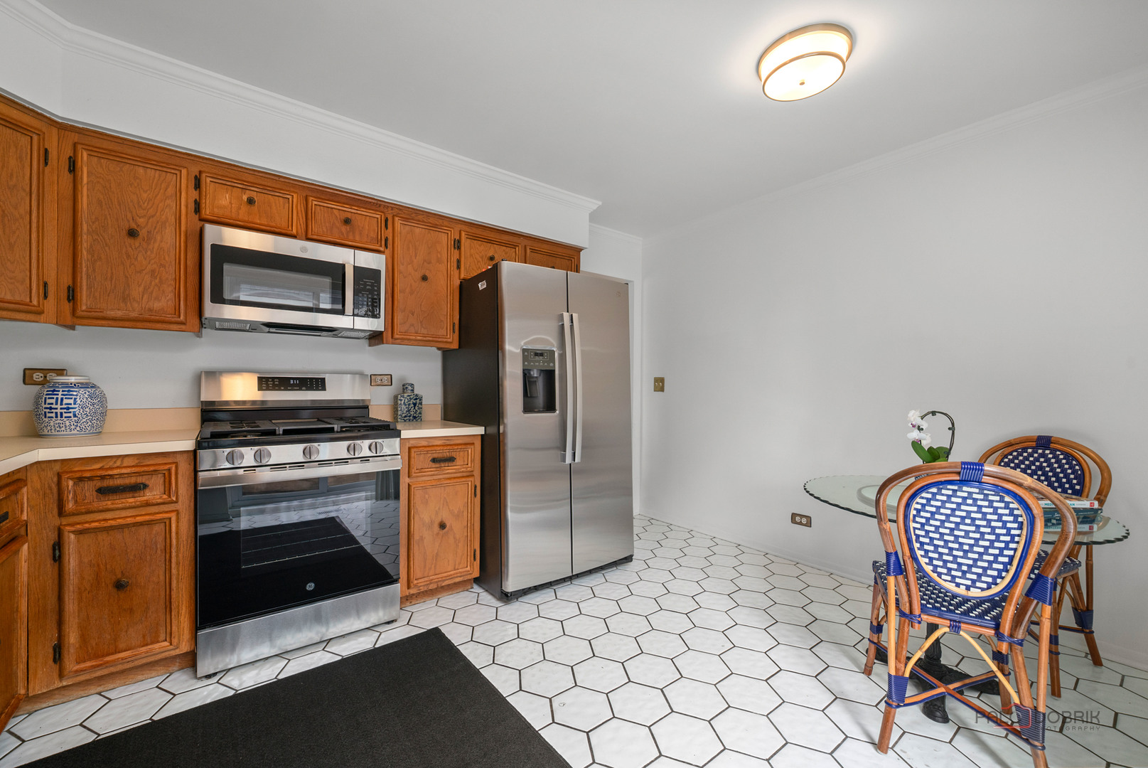 1111 South Waukegan Road, Unit 4 Lake Forest, IL 60045 - Photo 15 of 32