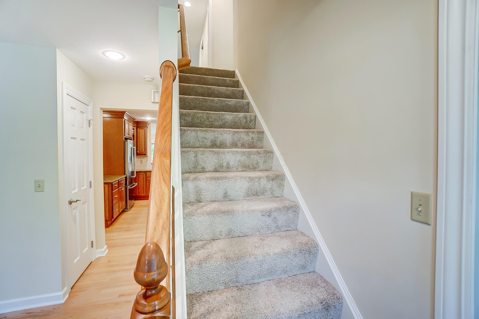 4220 Mountview Road Columbus, OH 43220 - Photo 24 of 66 030