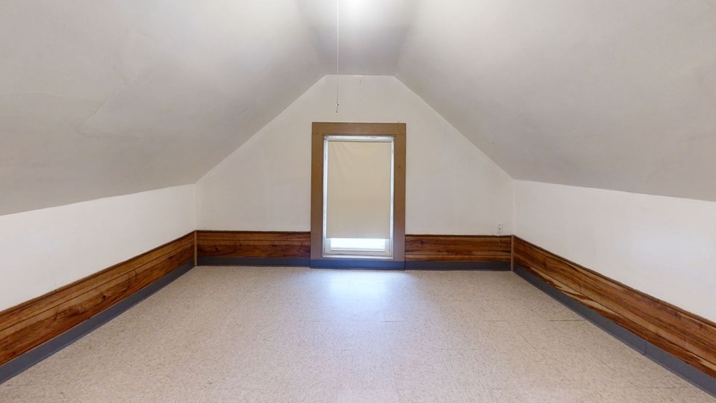 49 Braeburn Road Boston, MA 02136 - Photo 17 of 18 Gallery Image 17