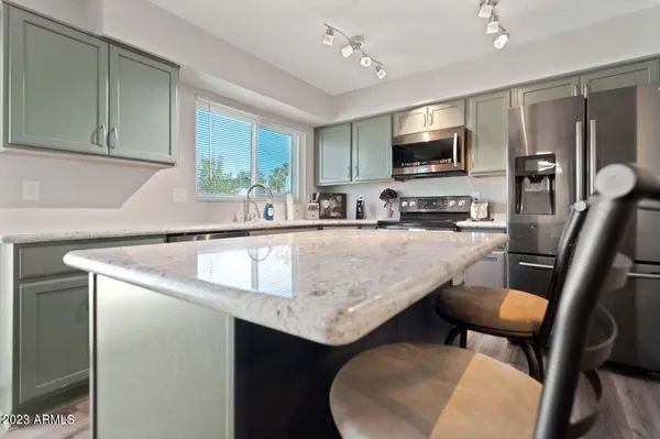 $2,295 | 2514 East Michigan Avenue, Phoenix, AZ 85032