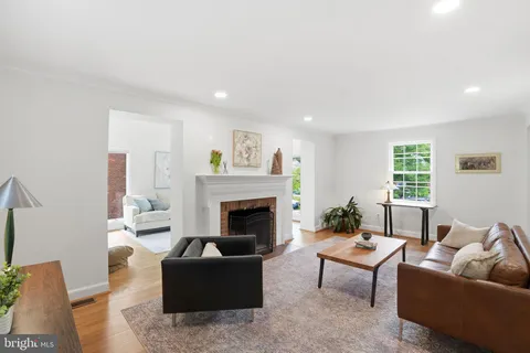$799,000 | 9601 Bruce Drive, Silver Spring, MD 20901