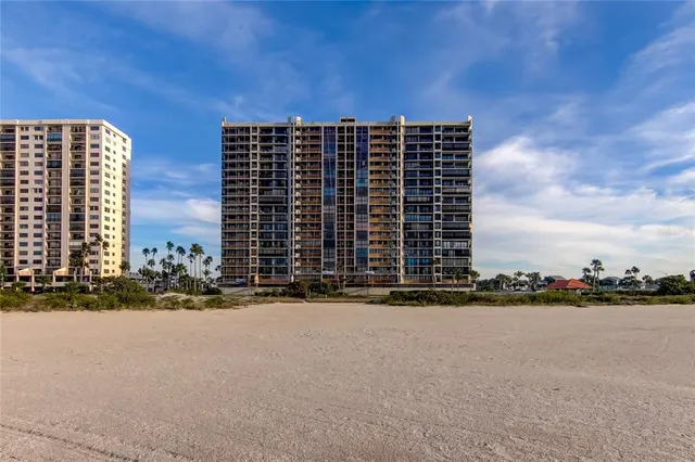 $6,000 | 1290 Gulf Boulevard, Unit 1102, Clearwater Beach, FL 33767
