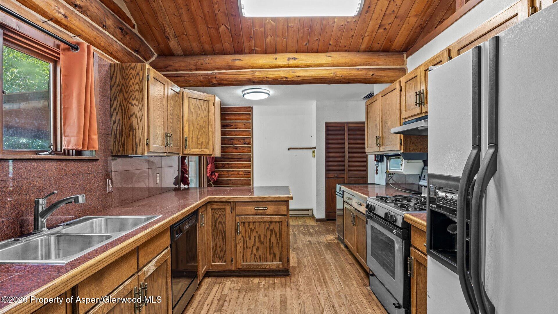 241 County Road New Castle, CO 81647 - Photo 19 of 47 19-1758 County Road 241-18