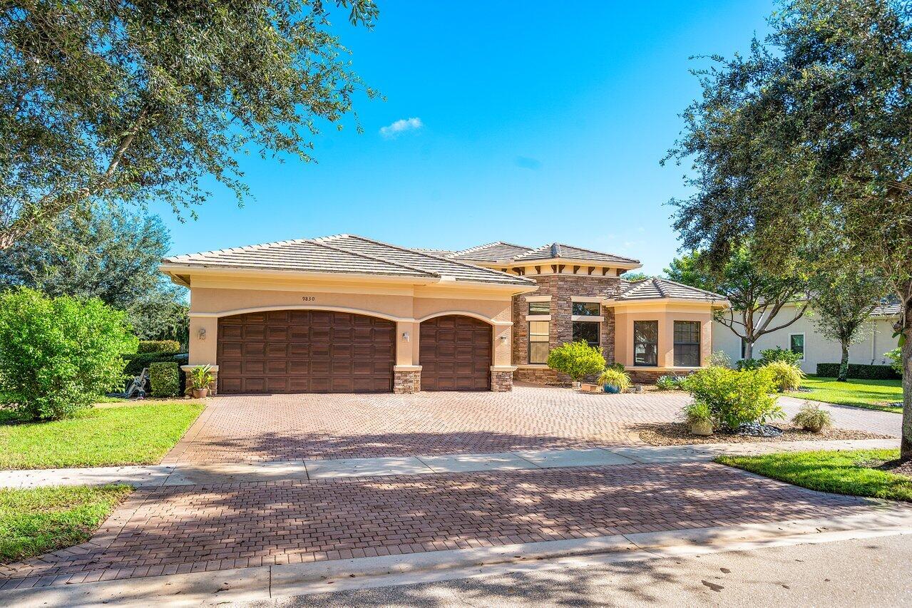 9830 Equus Circle Boynton Beach, FL 33472 - Photo 31 of 90 001-9830EquusCircle-BoyntonBeach-FL-3347