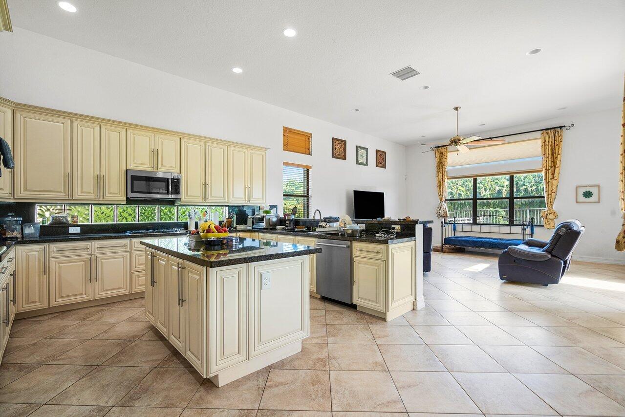 9830 Equus Circle Boynton Beach, FL 33472 - Photo 84 of 90 009-9830EquusCircle-BoyntonBeach-FL-3347